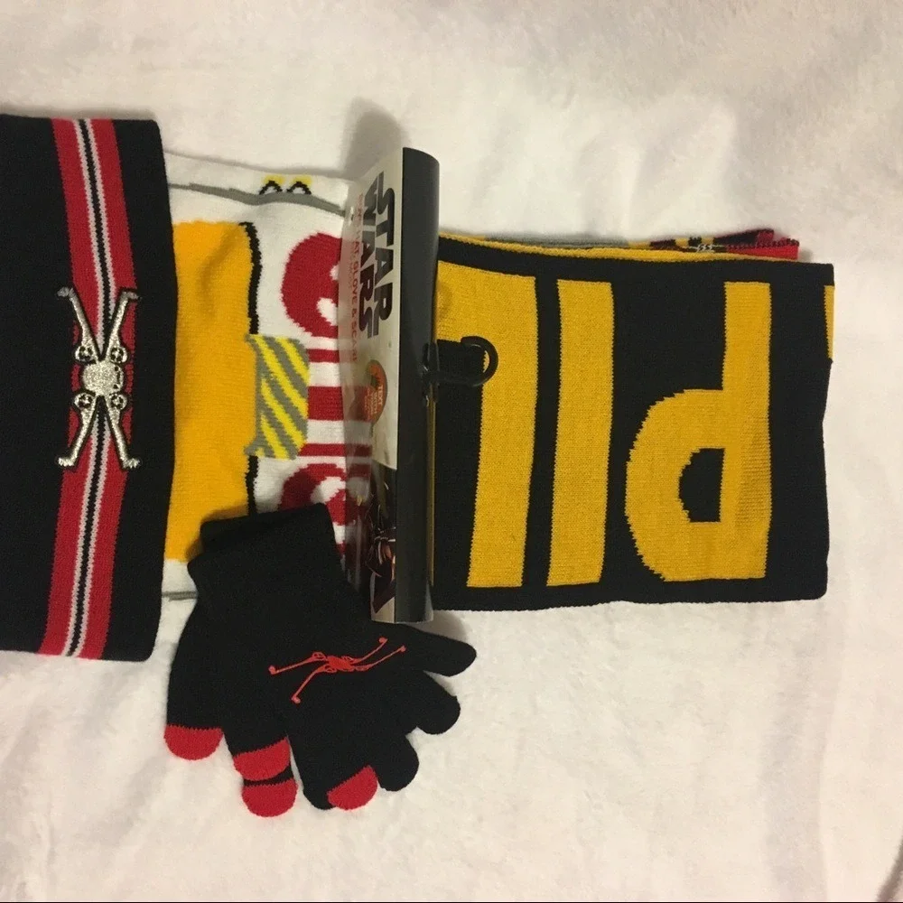 Star Wars Hat Glove Scarf‎ Set Boys One Size Black Red NEW Rebel Alliance X-Wing